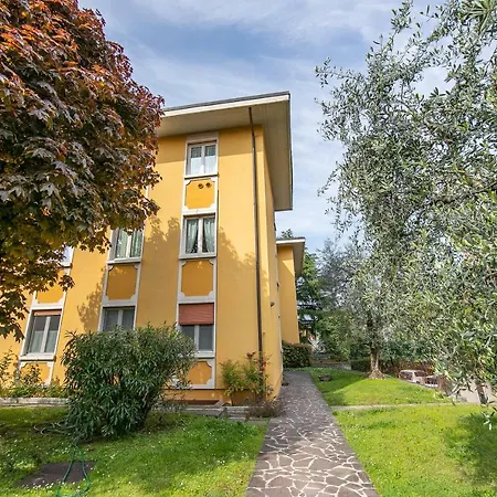 Elena Apart-balcony & Parking Private - Happy Апартаменты *